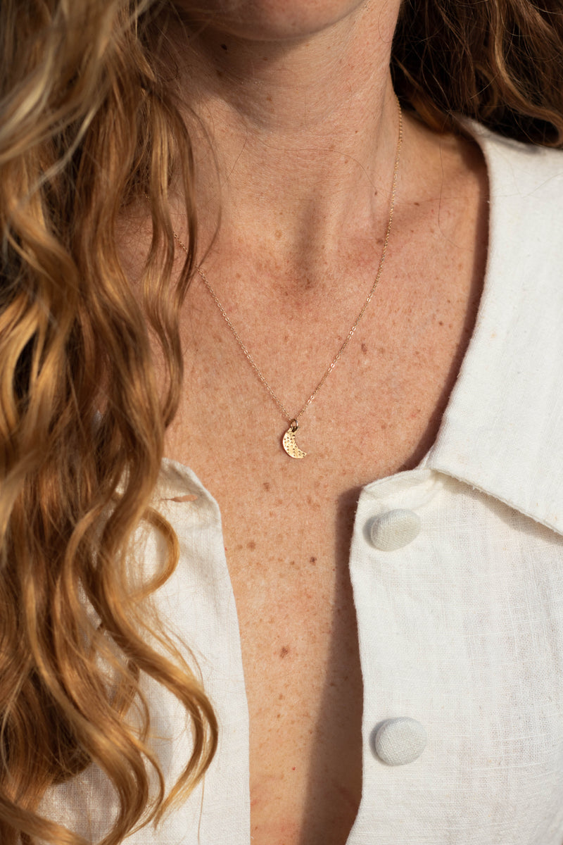 Una Luna Necklace - Gold